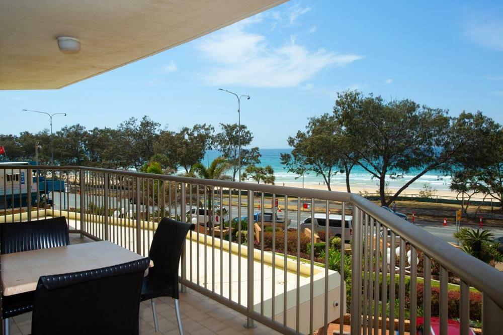 Imperial Surf - Hosted By Coastal Letting Leilighet Gold Coast Eksteriør bilde